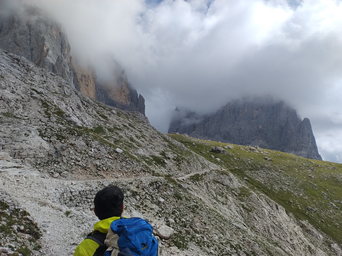 Down from Rifugio Rosetta